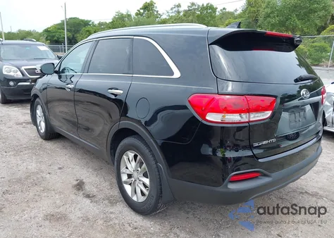 2017 Kia Sorento 2.4L Lx z USA, uszkodzony, nr VIN 5XYPG4A37HG242221